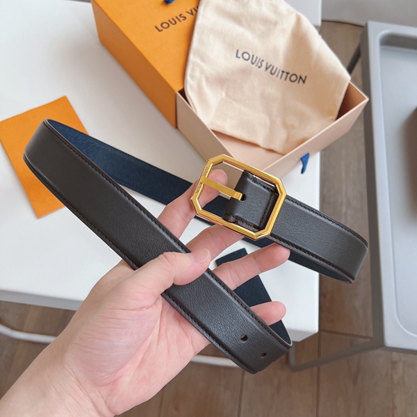 ルイヴィトンベルト素材ディテール